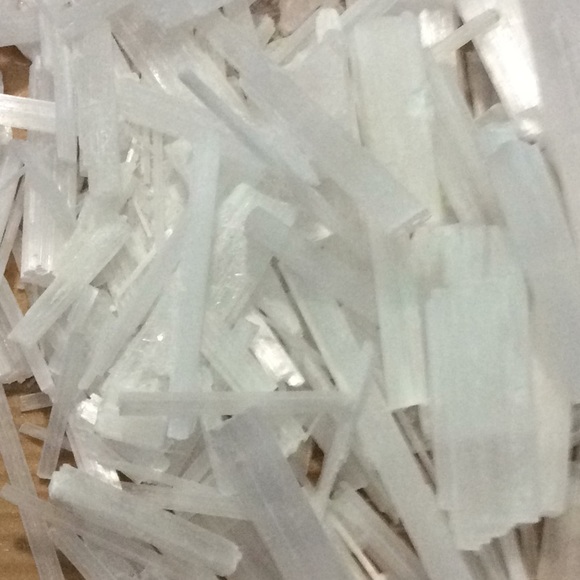 Selenite Healing Crystal Chips And Blades - Picture 2 of 5